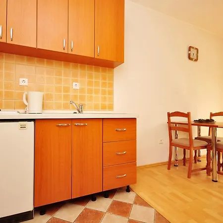 Blazenka شقة تروغير